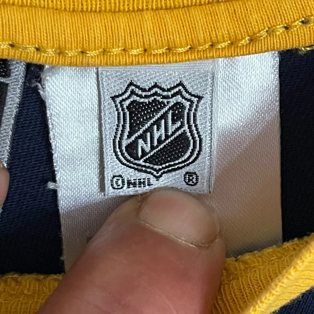 Reebok St Louis Blues NHL Long‎ Sleeve T-Shirt Boys XL  Navy Blue Yellow Hockey